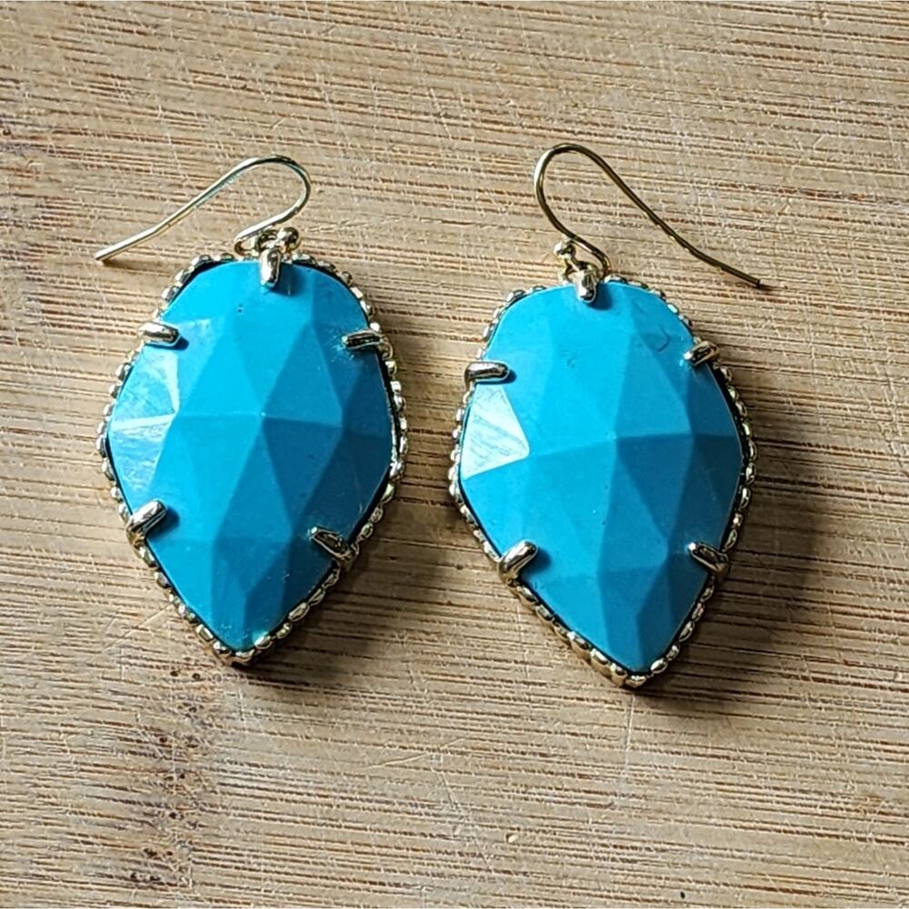 Kendra Scott Corley earrings gold and‎ turquoise?